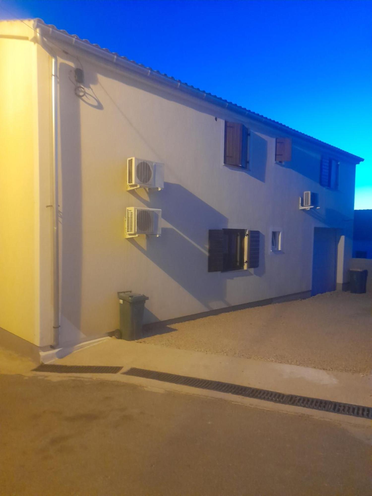 Apartment Dukic スベティ・フィリップ・イ・ヤコブ エクステリア 写真